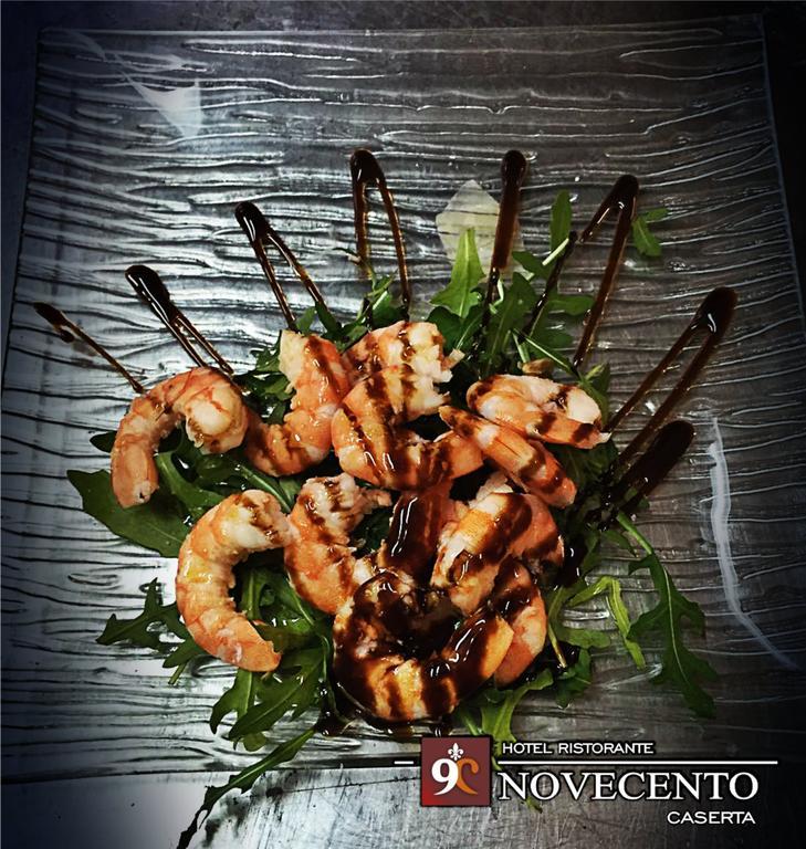 Hotel Ristorante Novecento Касерта Екстериор снимка