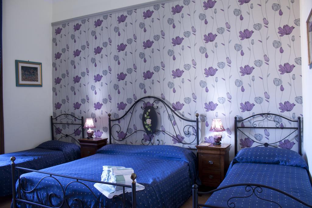 Hotel Ristorante Novecento Касерта Екстериор снимка