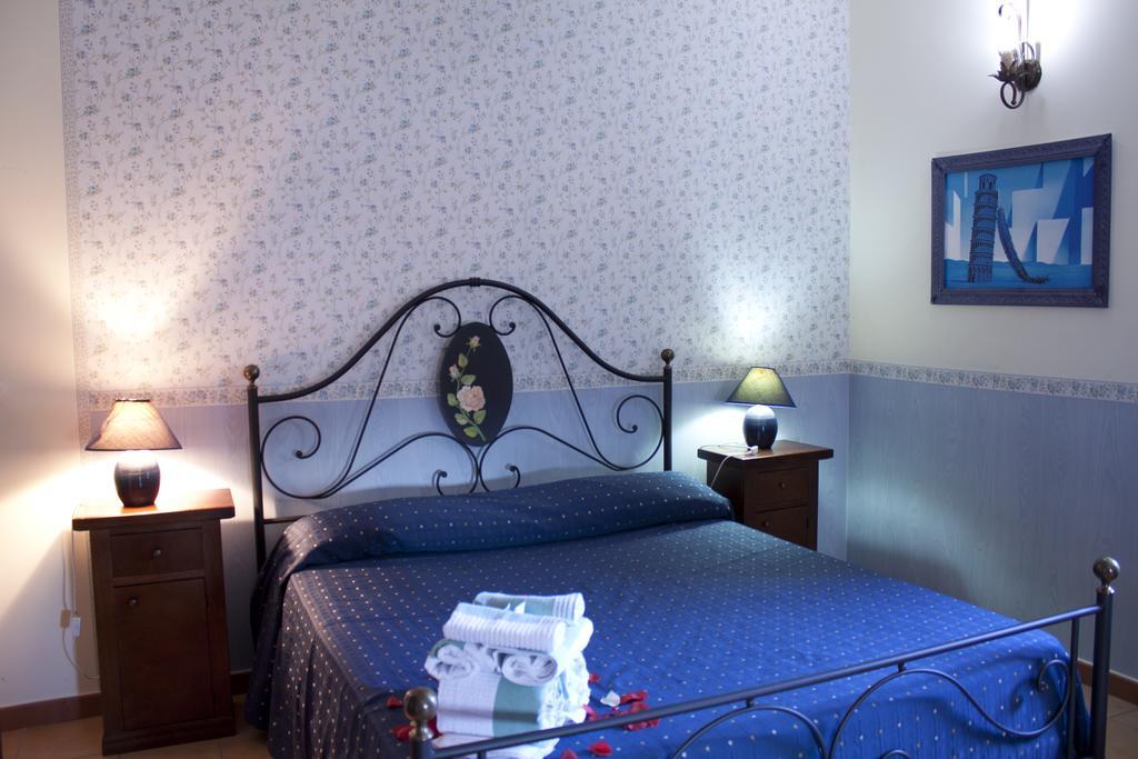 Hotel Ristorante Novecento Касерта Екстериор снимка