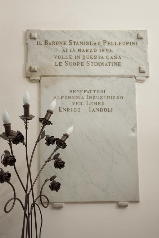 Hotel Ristorante Novecento Касерта Екстериор снимка