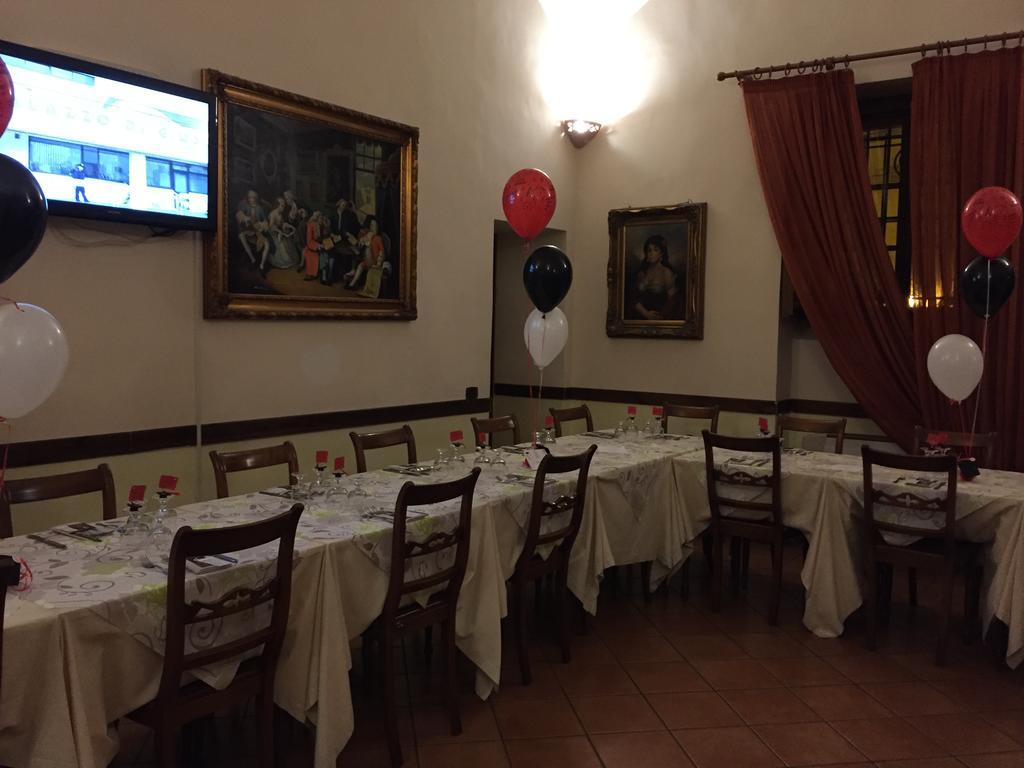 Hotel Ristorante Novecento Касерта Екстериор снимка