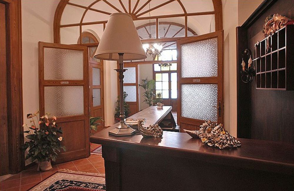 Hotel Ristorante Novecento Касерта Екстериор снимка