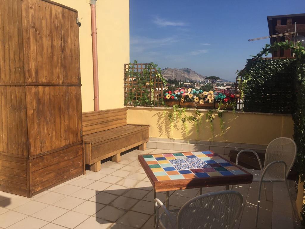 Hotel Ristorante Novecento Касерта Екстериор снимка