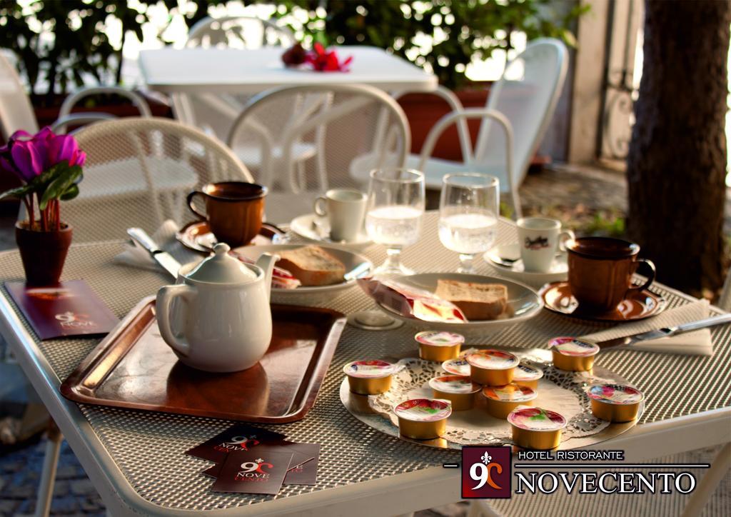 Hotel Ristorante Novecento Касерта Екстериор снимка
